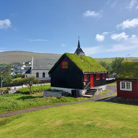 Turf House Cottage - Near Airport Mithvagur Exteriör bild
